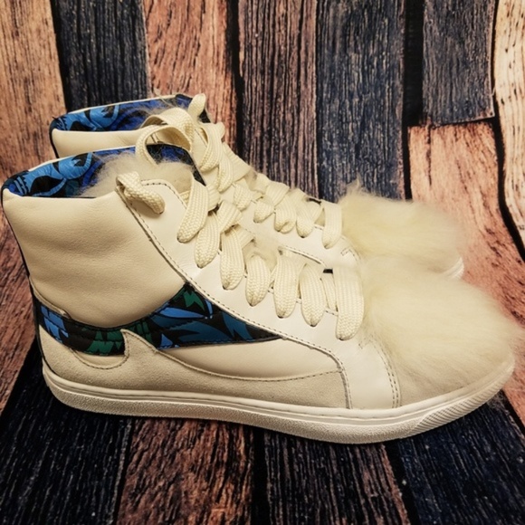 Coach Q8806 Shearling Pointy Toe High Top - Picture 1 of 8